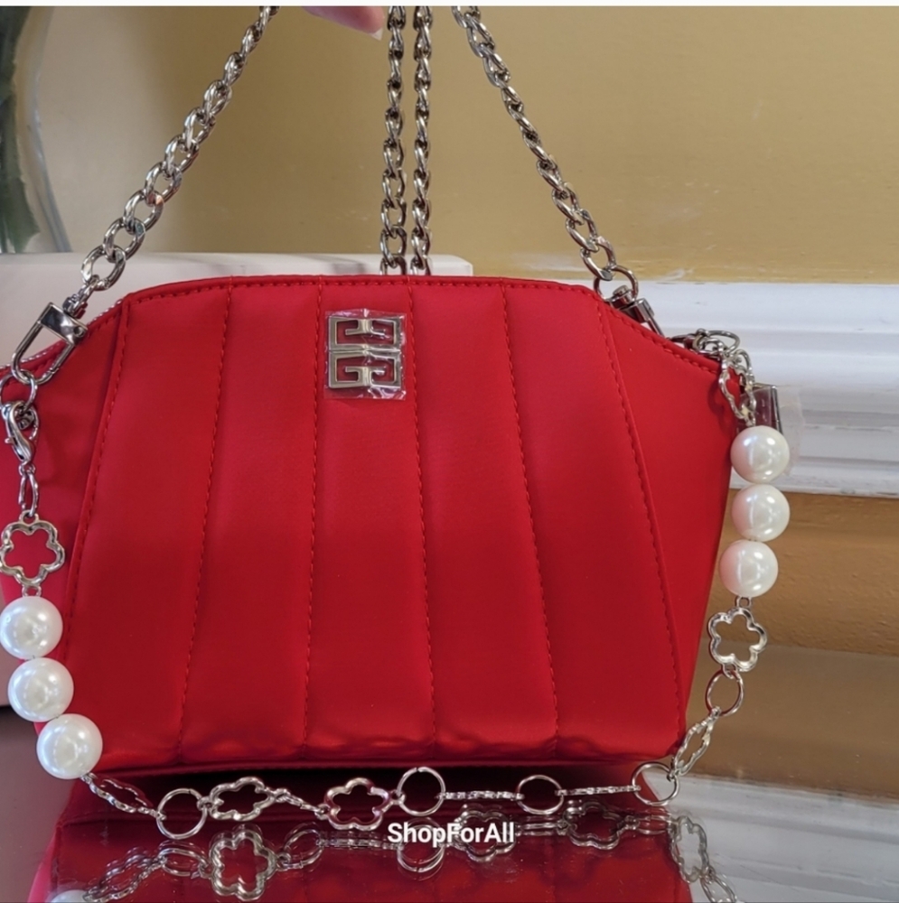 Givenchy bag converted into to shoulder bag or cross body - Picture 2 of 9